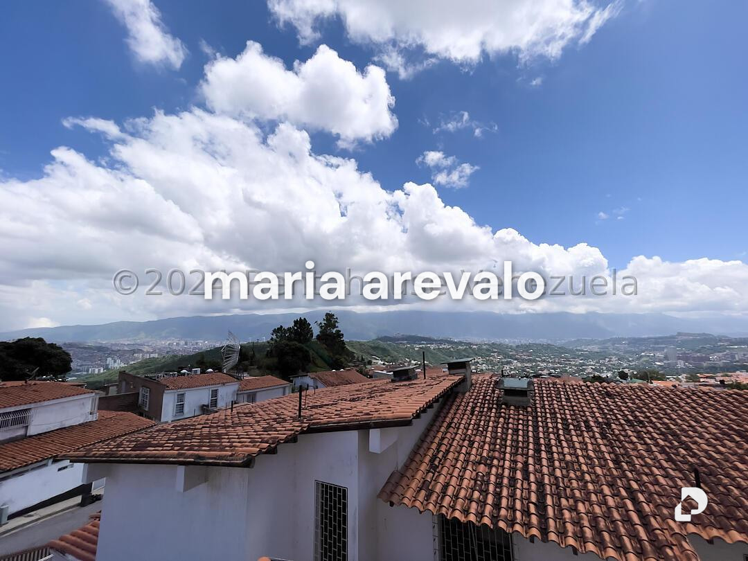 Casa en Alto Prado, Caracas – 29