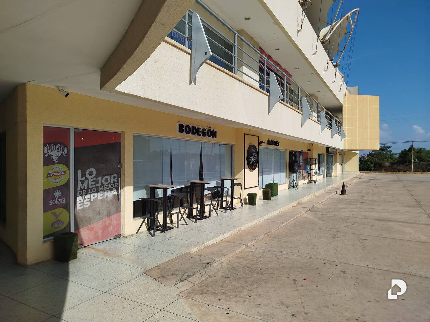 Local comercial en Isla Dorada, Maracaibo – 2