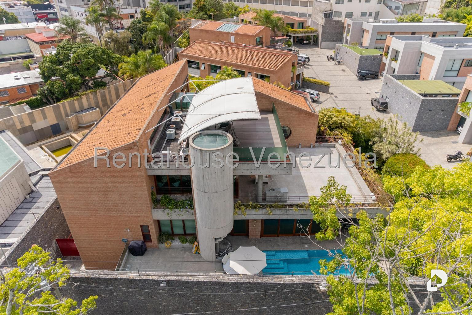 Casa en Los Chorros, Caracas – 8