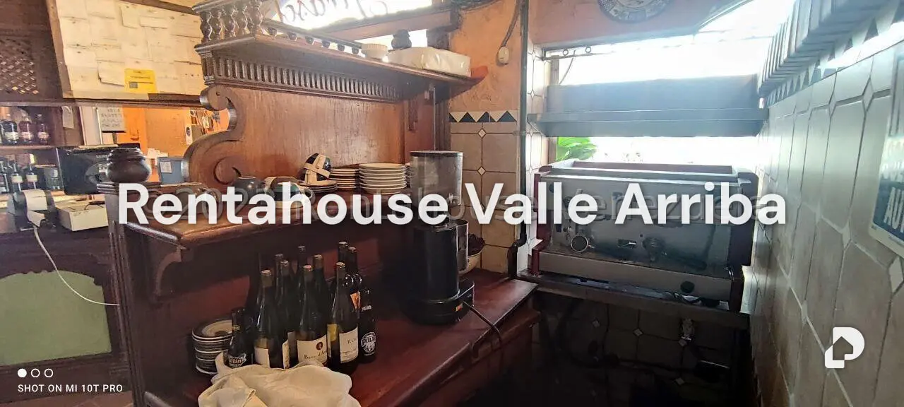 Local comercial en El Hatillo, Caracas – 12