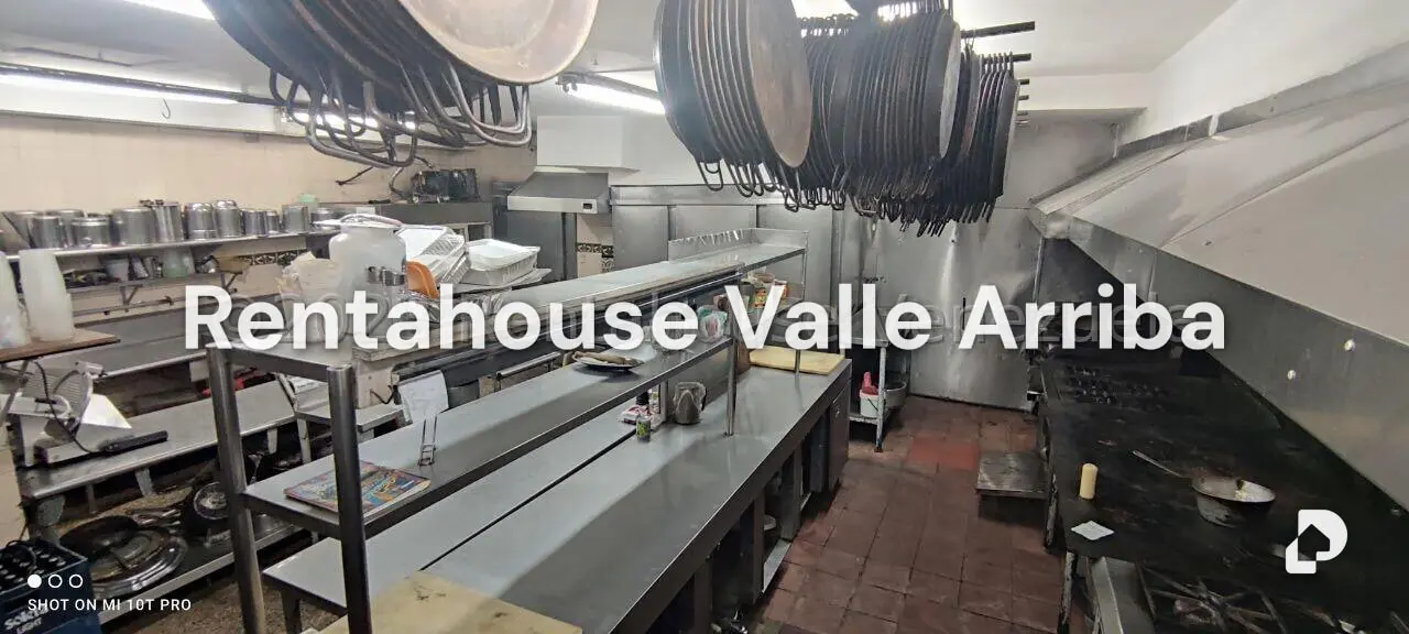 Local comercial en El Hatillo, Caracas – 18
