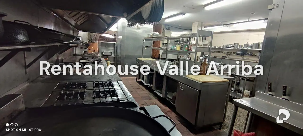 Local comercial en El Hatillo, Caracas – 21