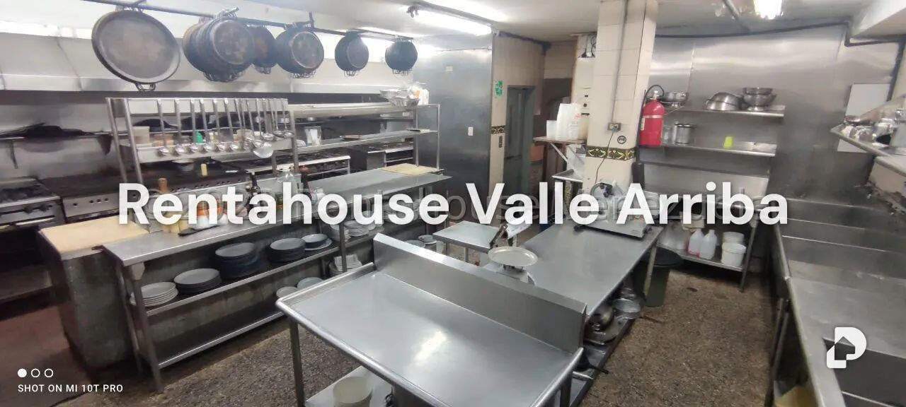 Local comercial en El Hatillo, Caracas – 16
