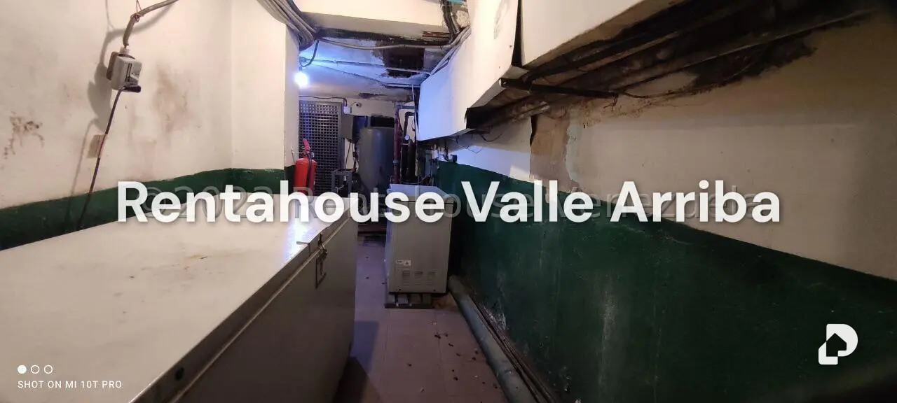 Local comercial en El Hatillo, Caracas – 3