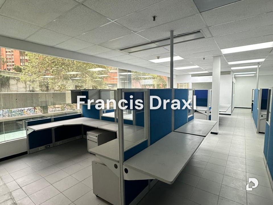 Oficina en Prados del Este, Caracas – 9