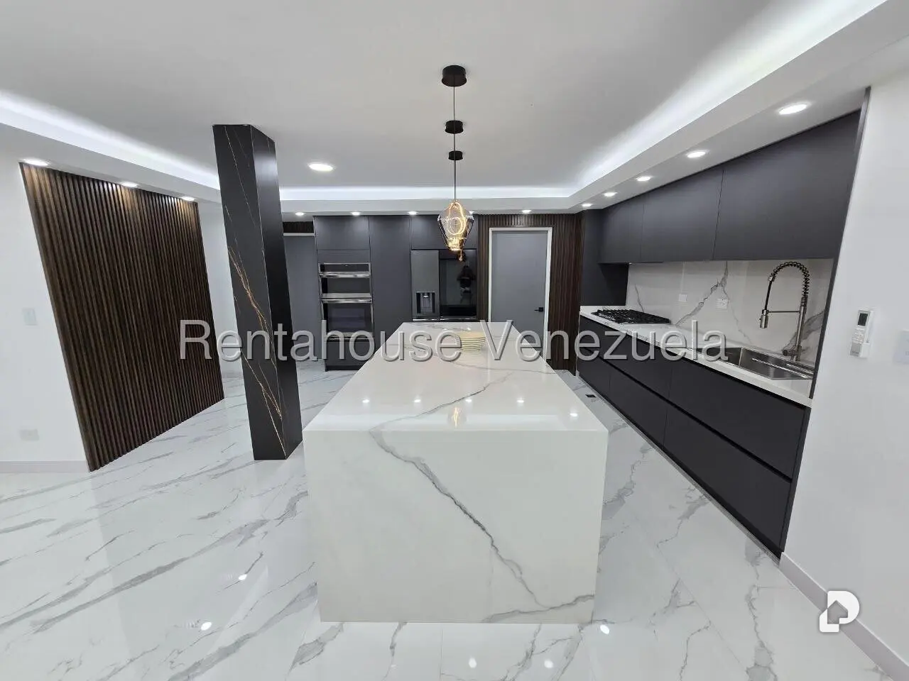 Apartamento en Macaracuay, Caracas – 11