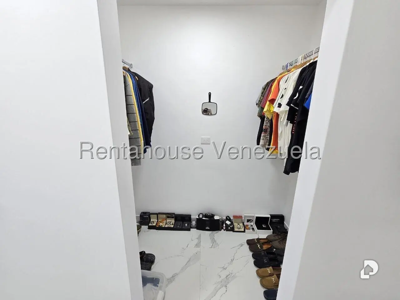 Apartamento en Macaracuay, Caracas – 22