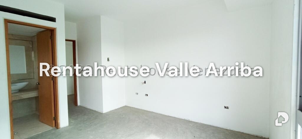 Apartamento en Campo Alegre, Caracas – 23