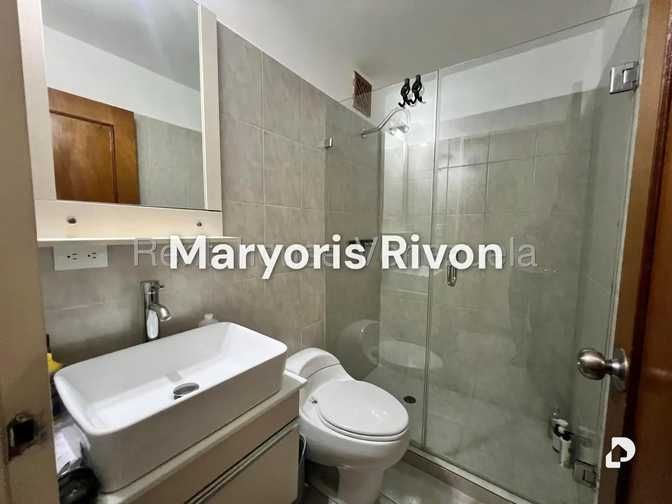 Apartamento en Colinas de La Tahona, Caracas – 23