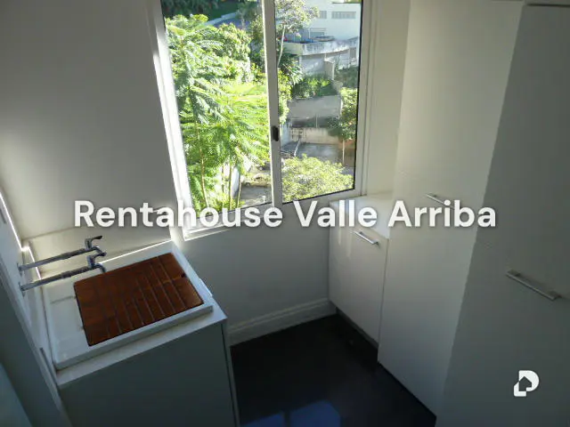 Penthouse en Lomas del Club Hípico, Caracas – 23