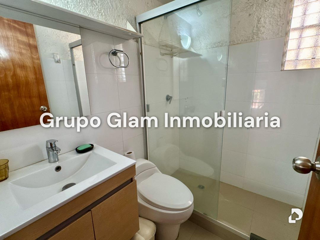 Casa en Colinas de Bello Monte, Caracas – 24