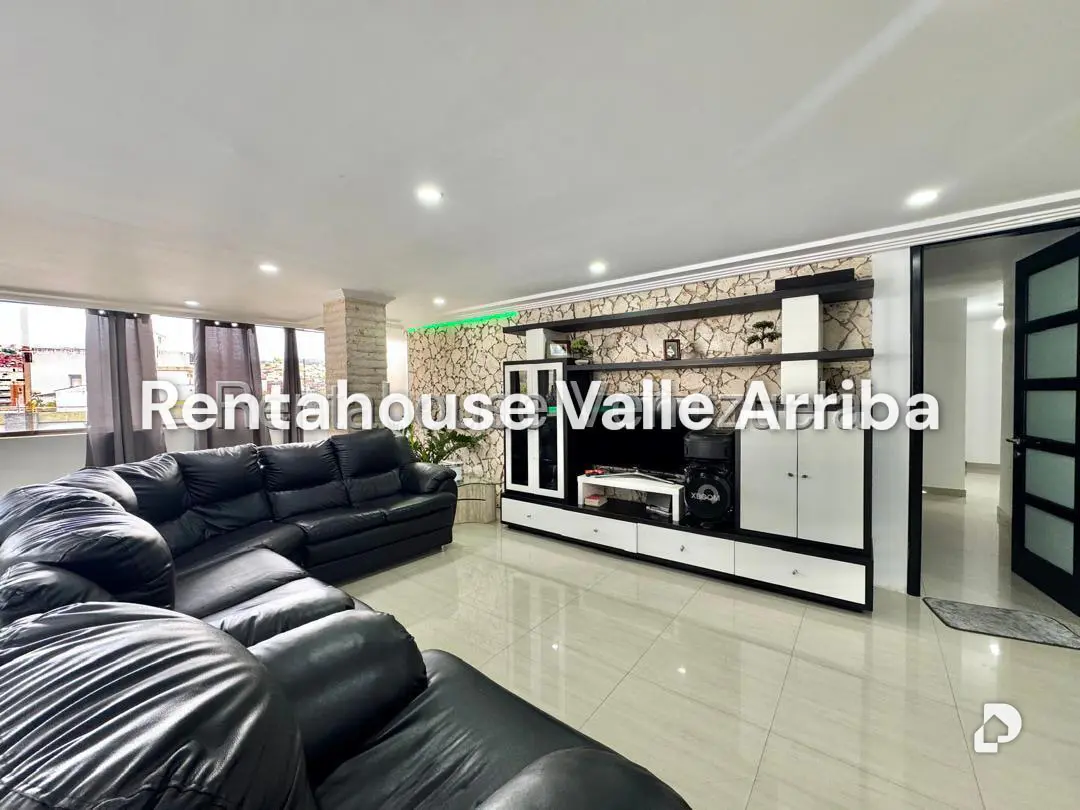 Apartamento en La Urbina, Caracas – 2