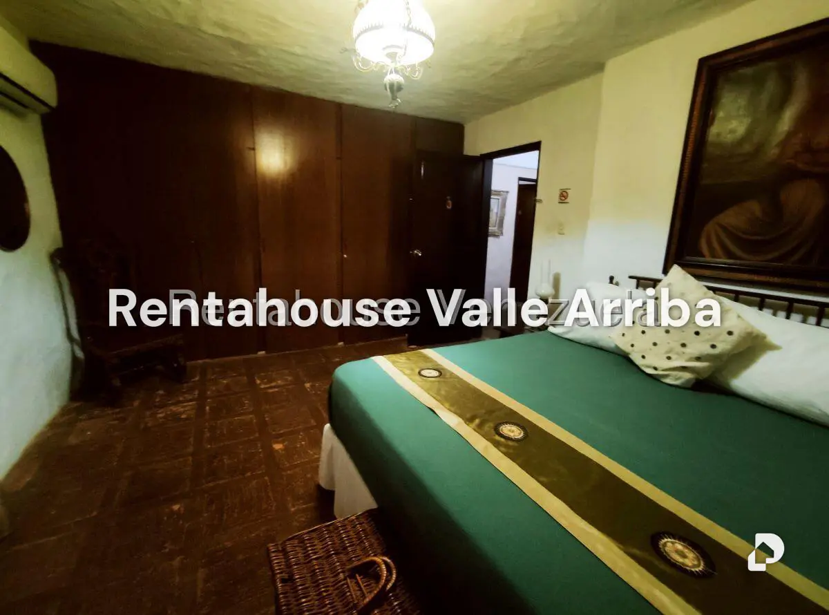 Local comercial en El Hatillo, Caracas – 28