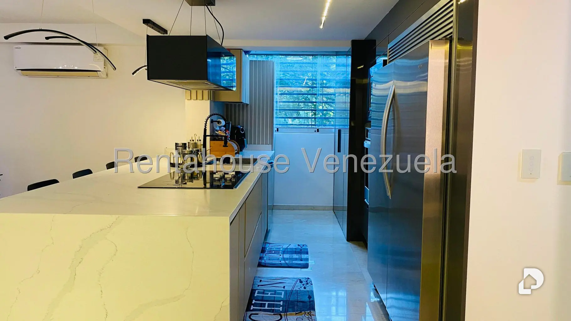 Apartamento en La Bonita, Caracas – 11