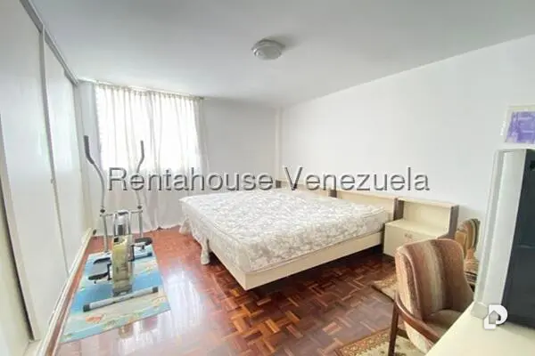 Apartamento en Cumbres de Curumo, Caracas – 18