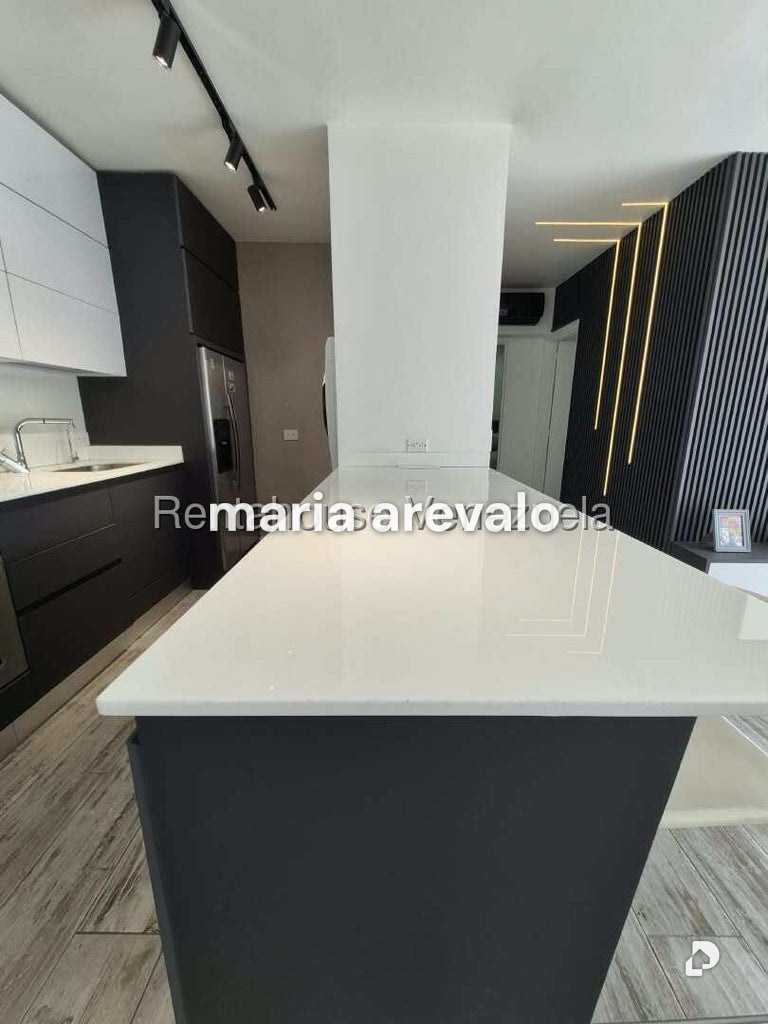 Apartment in Lomas del Sol, Caracas – 4