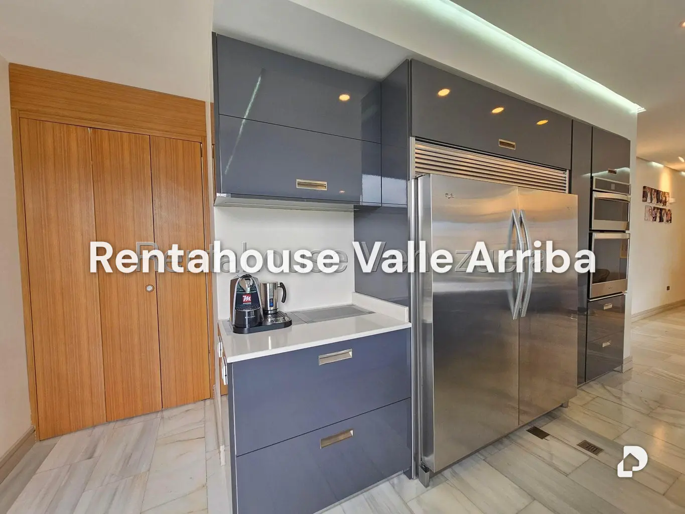 Apartamento en Santa Fe Sur, Caracas – 22