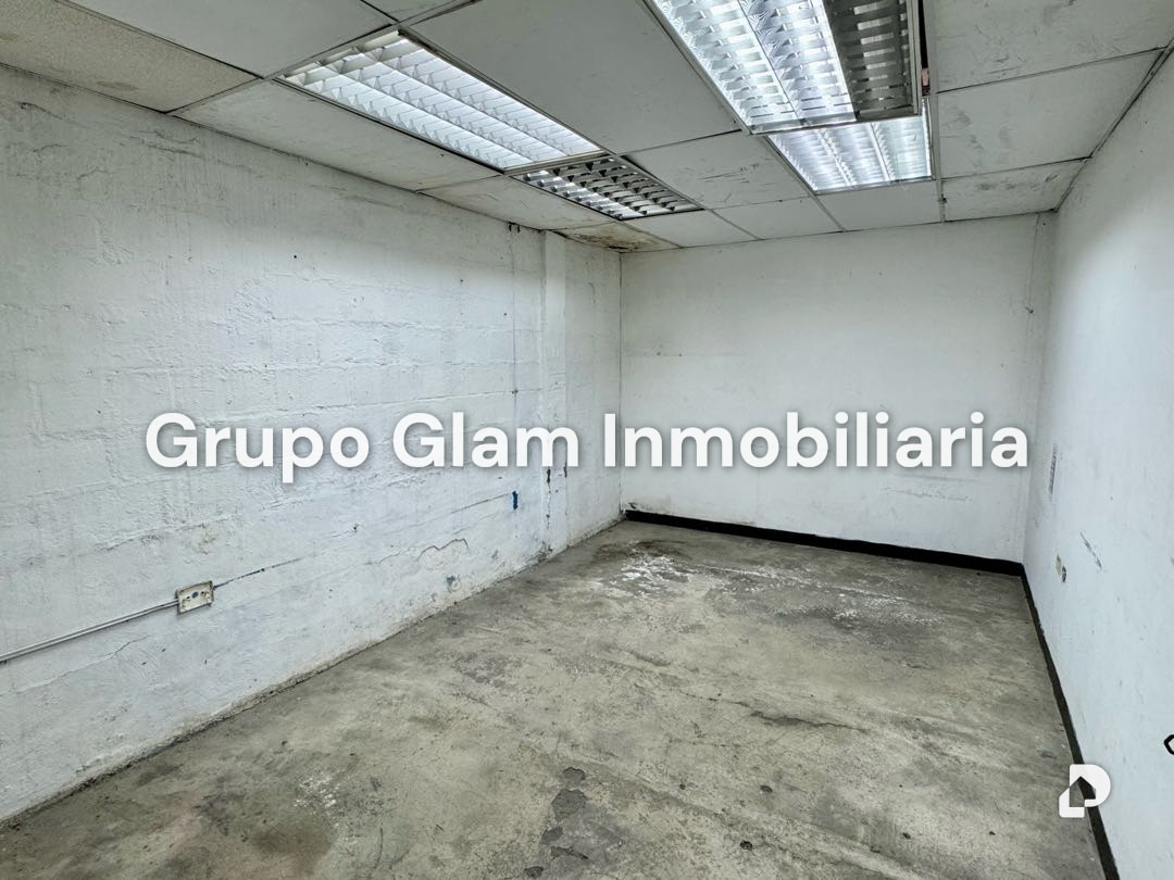 Galpón en La California Norte, Caracas – 17