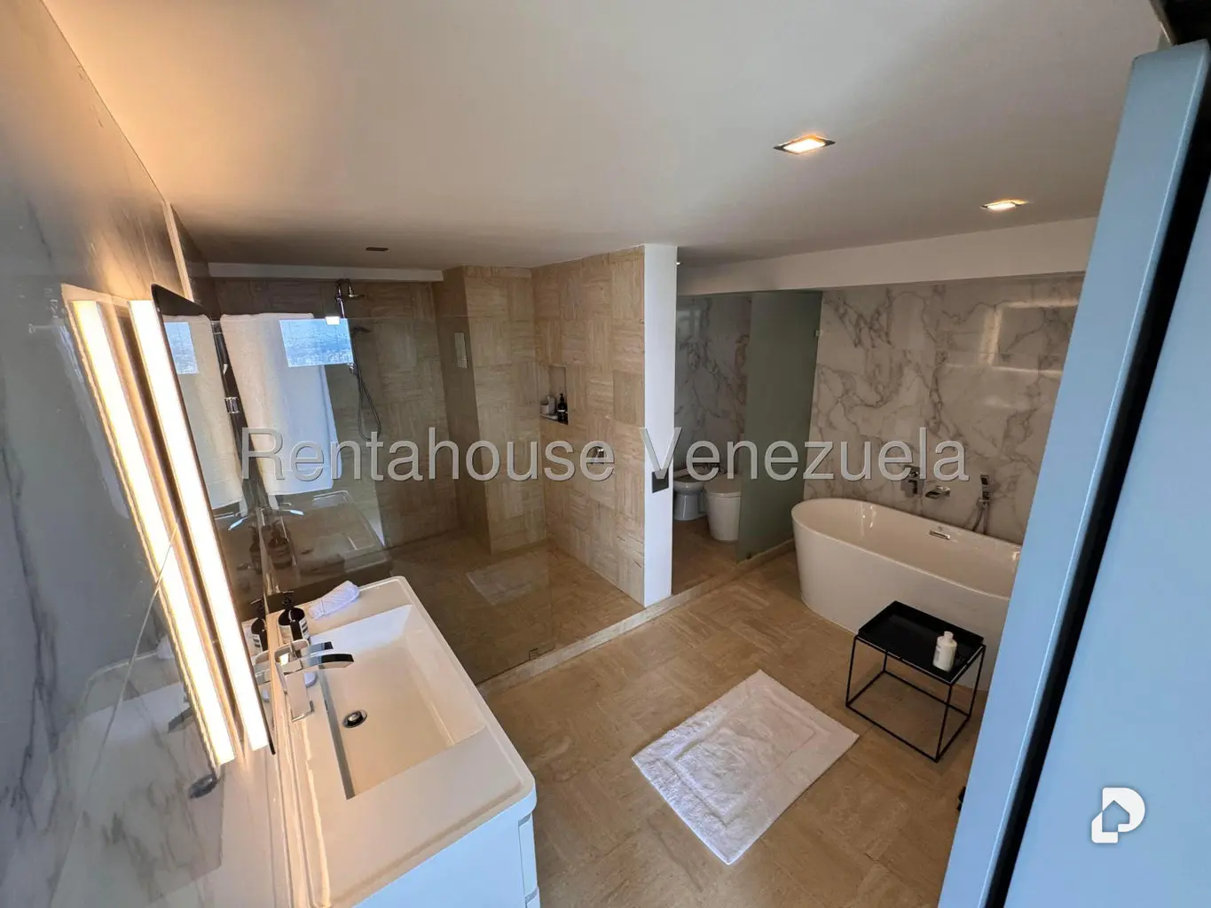 Apartamento en Alto Hatillo, Caracas – 11