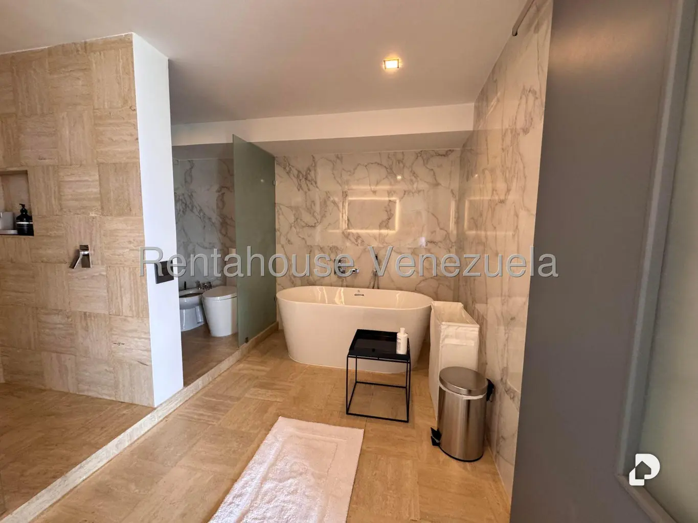 Apartamento en Alto Hatillo, Caracas – 12
