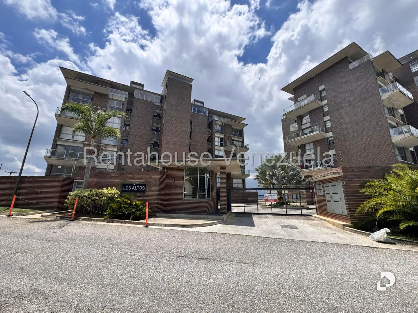 Apartamento en Alto Hatillo, Caracas – 1