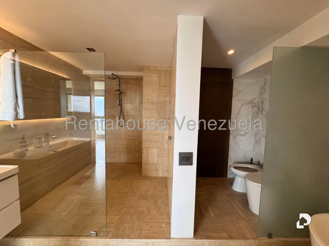 Apartamento en Alto Hatillo, Caracas – 13
