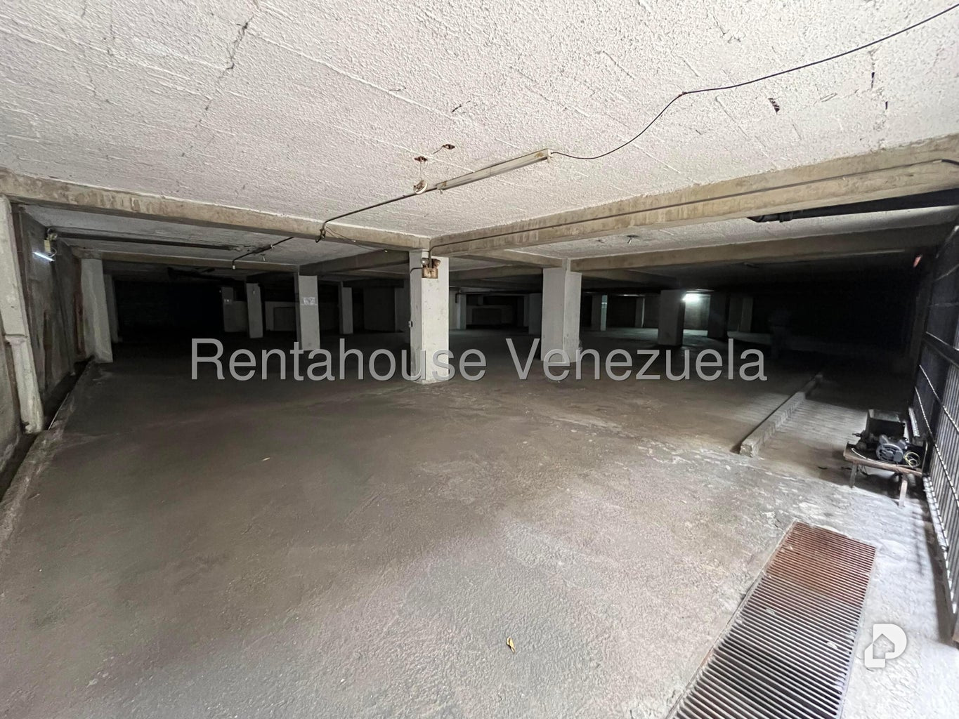 Land in La Urbina, Caracas – 21