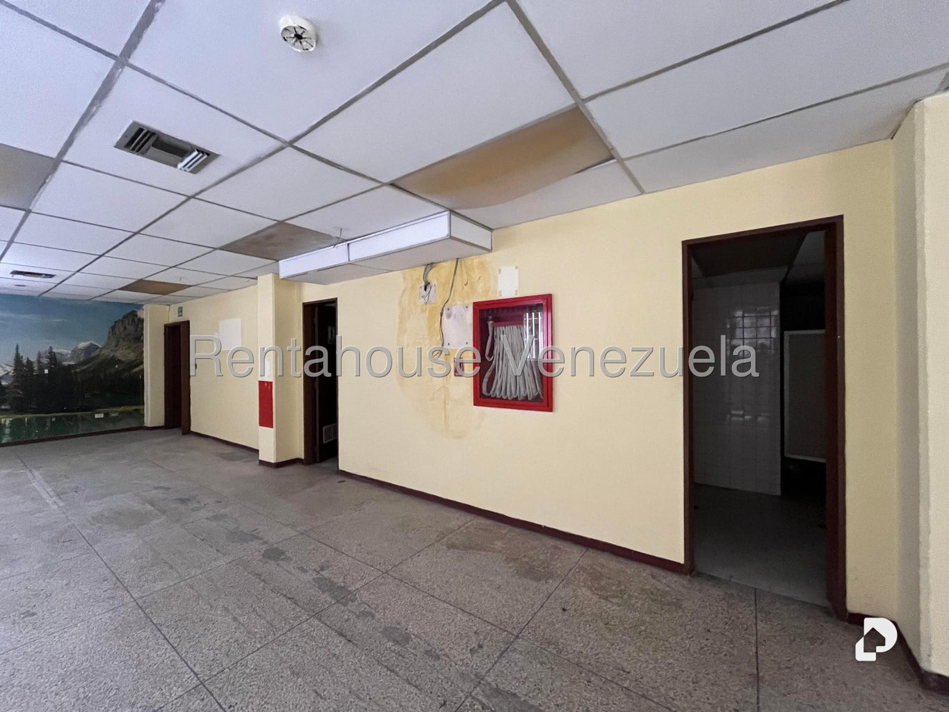 Land in La Urbina, Caracas – 12