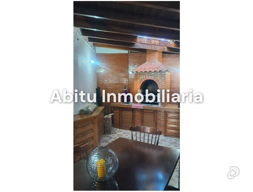 Casa en Los Naranjos (del Cafetal), Caracas – 24