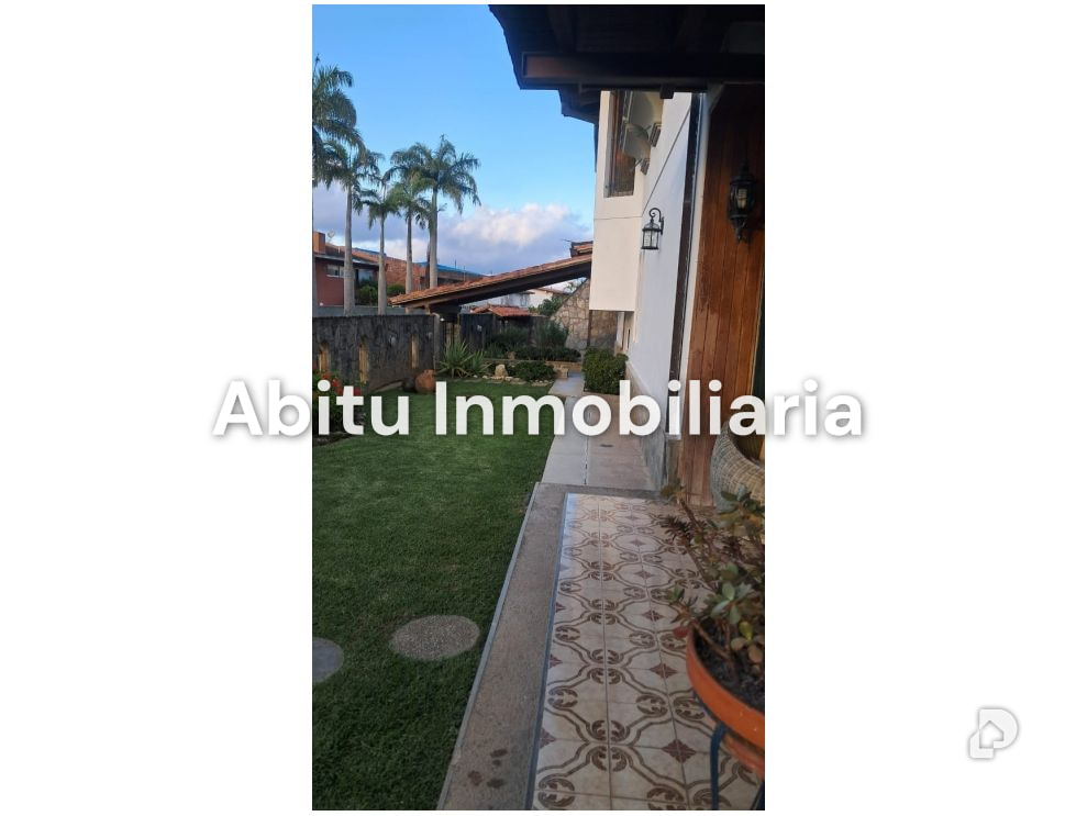 Casa en Los Naranjos (del Cafetal), Caracas – 4