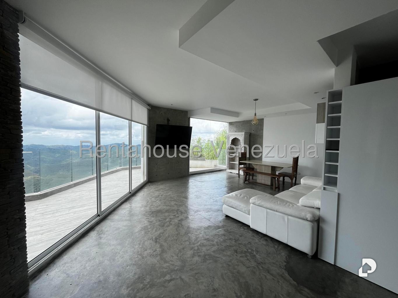 Apartamento en Oripoto, Caracas – 2