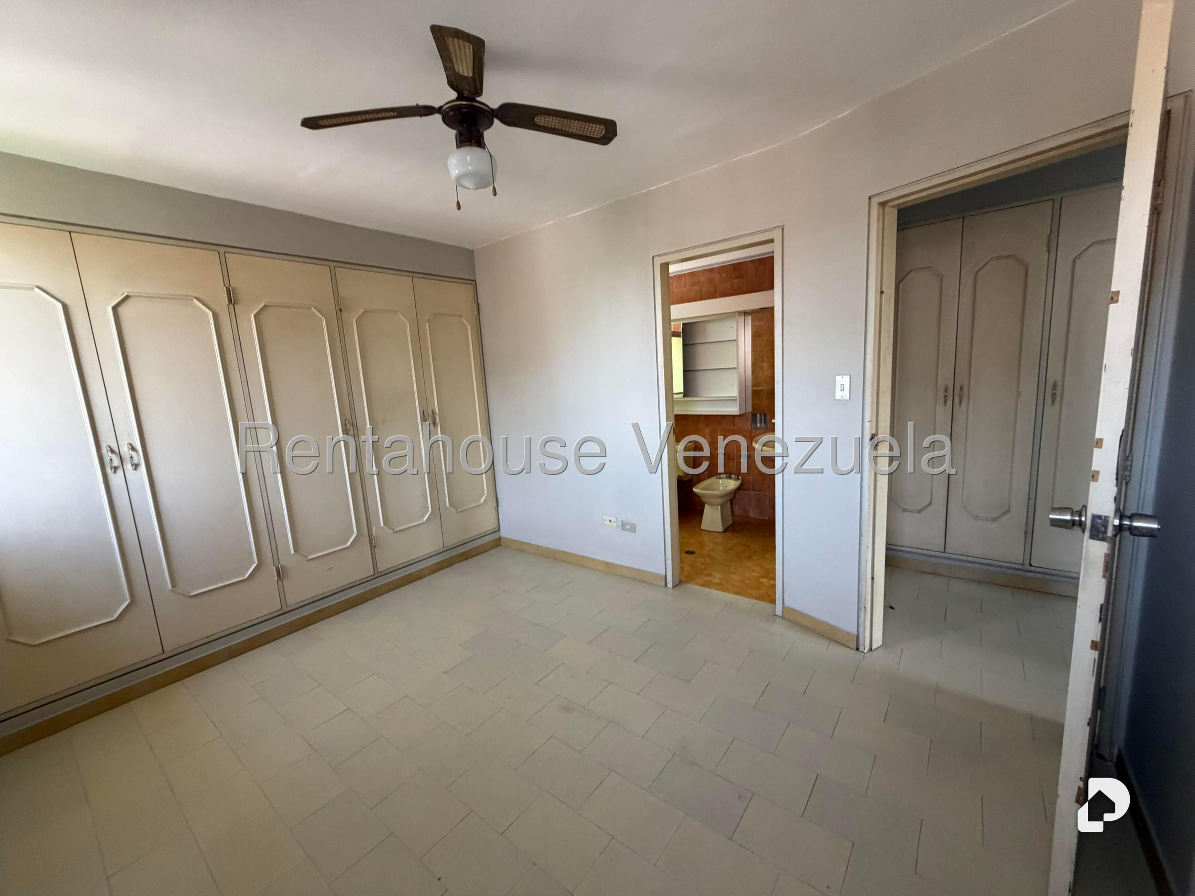Apartamento en Los Caobos, Caracas – 11
