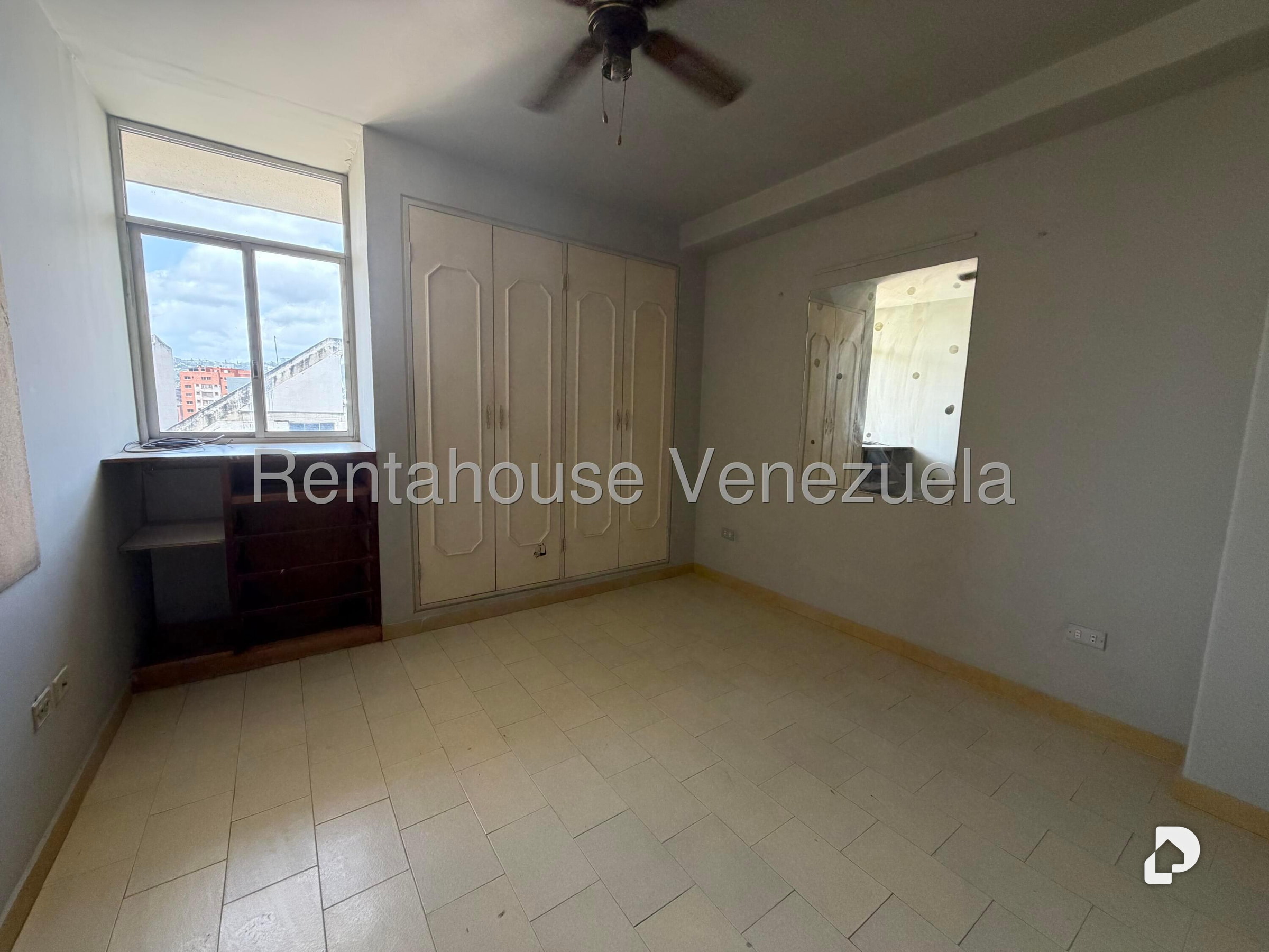 Apartamento en Los Caobos, Caracas – 18