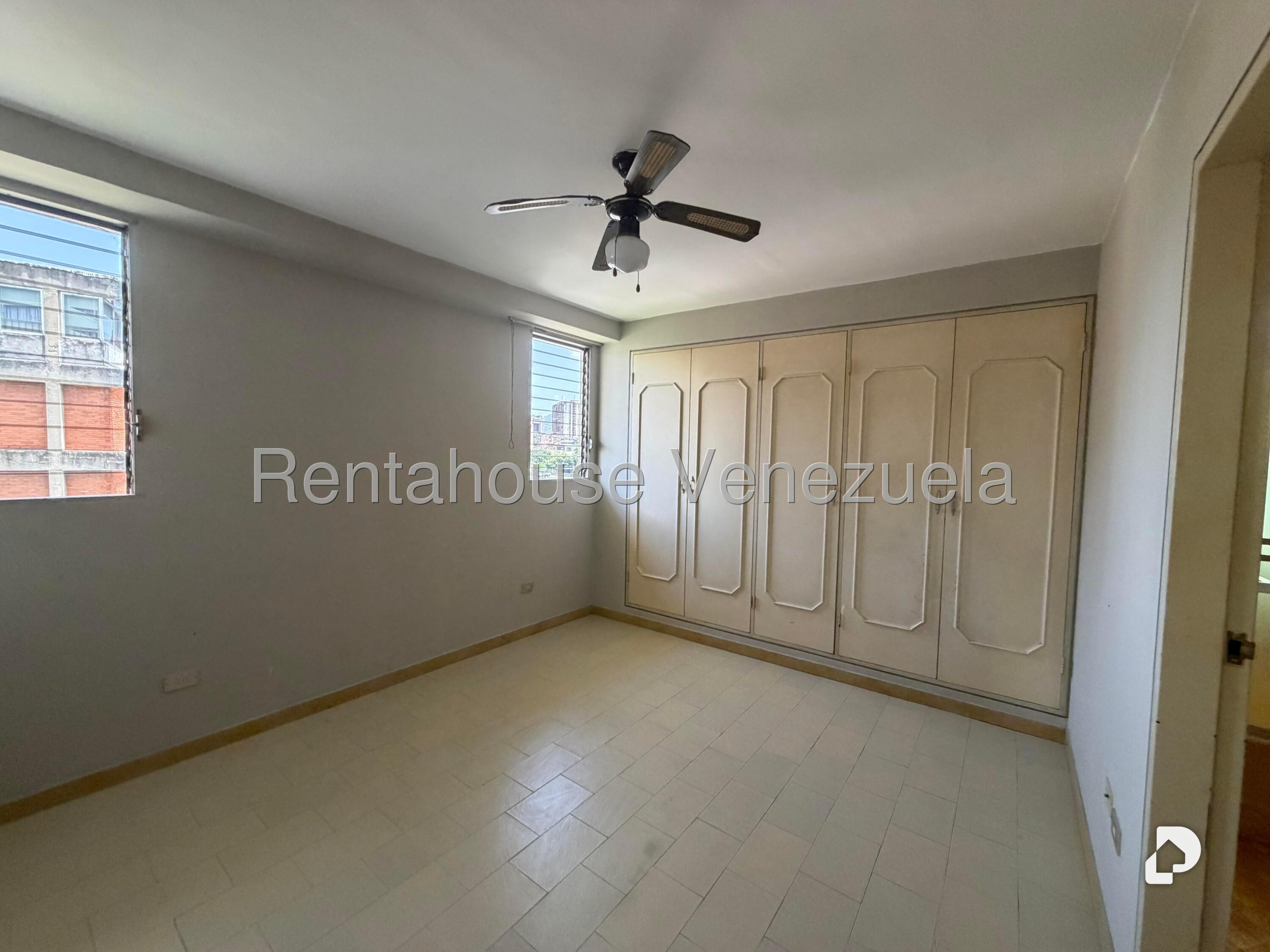 Apartamento en Los Caobos, Caracas – 14