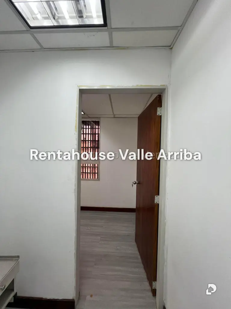 Local comercial en El Marqués, Caracas – 6