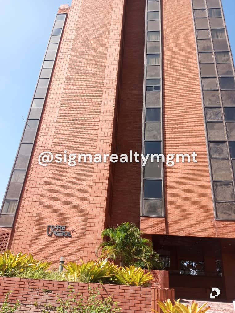 Apartment in Lomas del Este, Valencia – 1