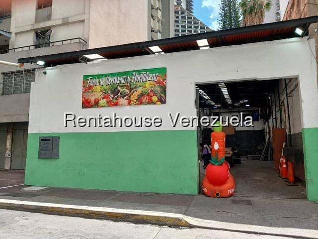Local comercial en Caracas - 1