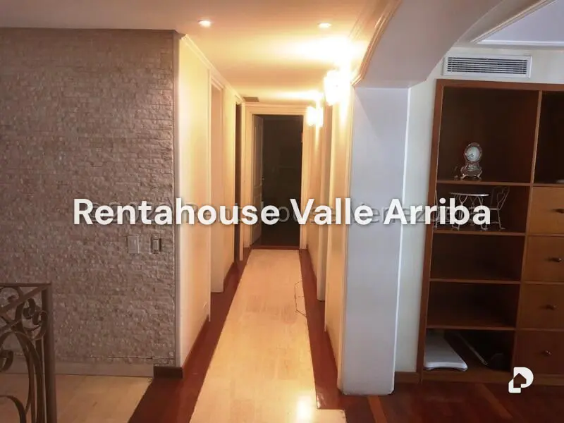 Apartamento en Santa Eduvigis, Caracas – 23