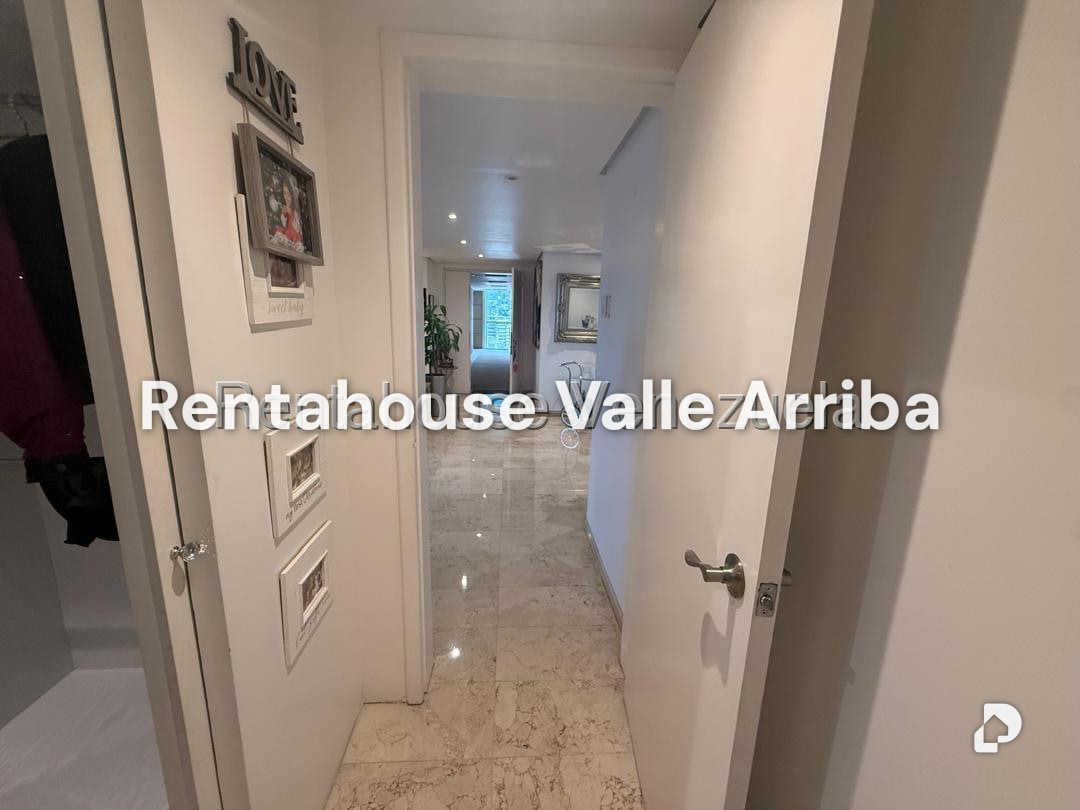 Apartamento en Altamira, Caracas – 10