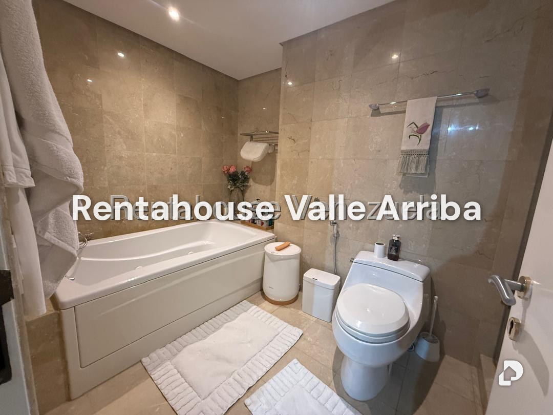 Apartamento en Altamira, Caracas – 24