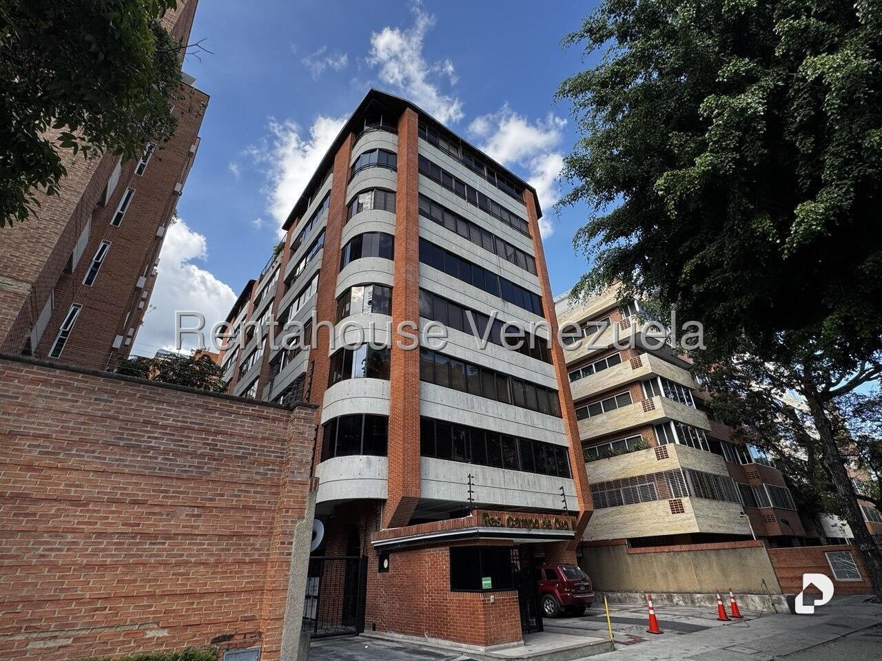 Apartamento en Campo Alegre, Caracas – 1