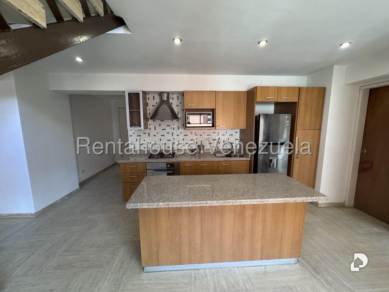 Apartamento en Campo Alegre, Caracas – 12
