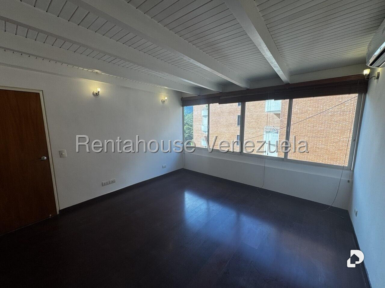 Apartamento en Campo Alegre, Caracas – 17