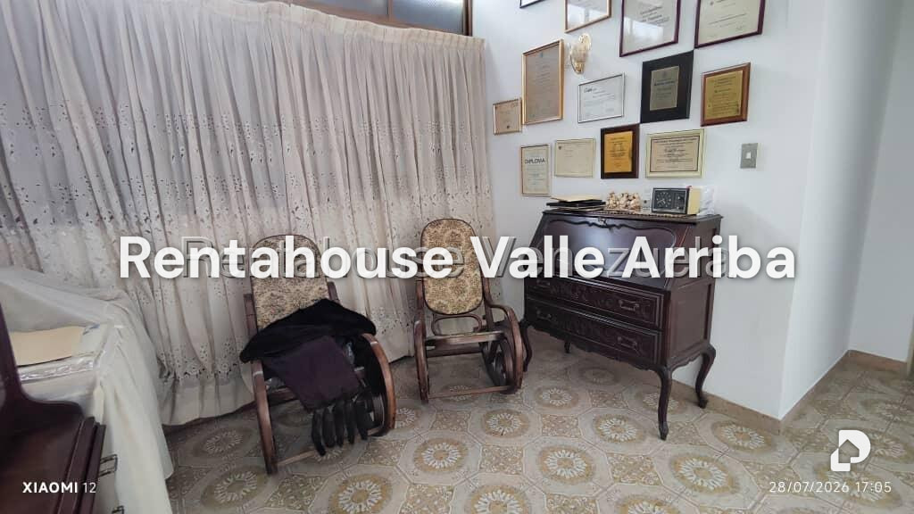 Casa en Alto Prado, Caracas – 20