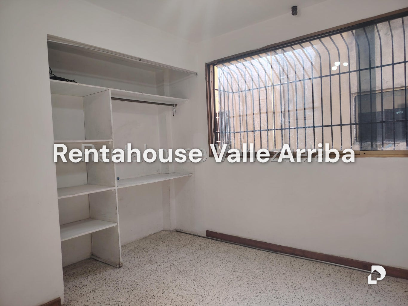 Apartamento en El Paraíso, Caracas – 11