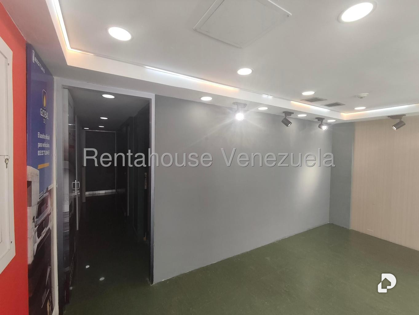 Local comercial en Altamira, Caracas – 21