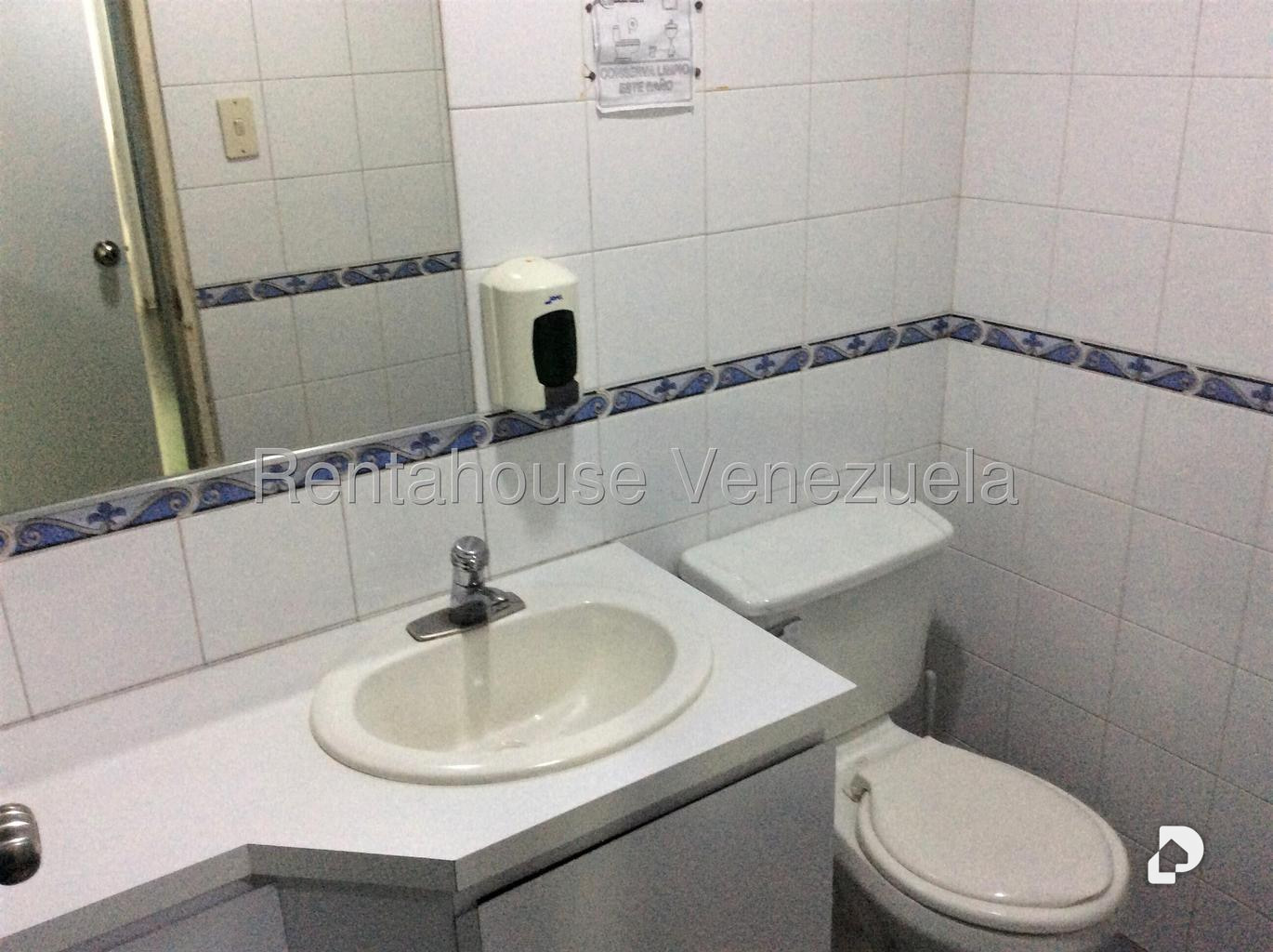 Local comercial en Altamira, Caracas – 11
