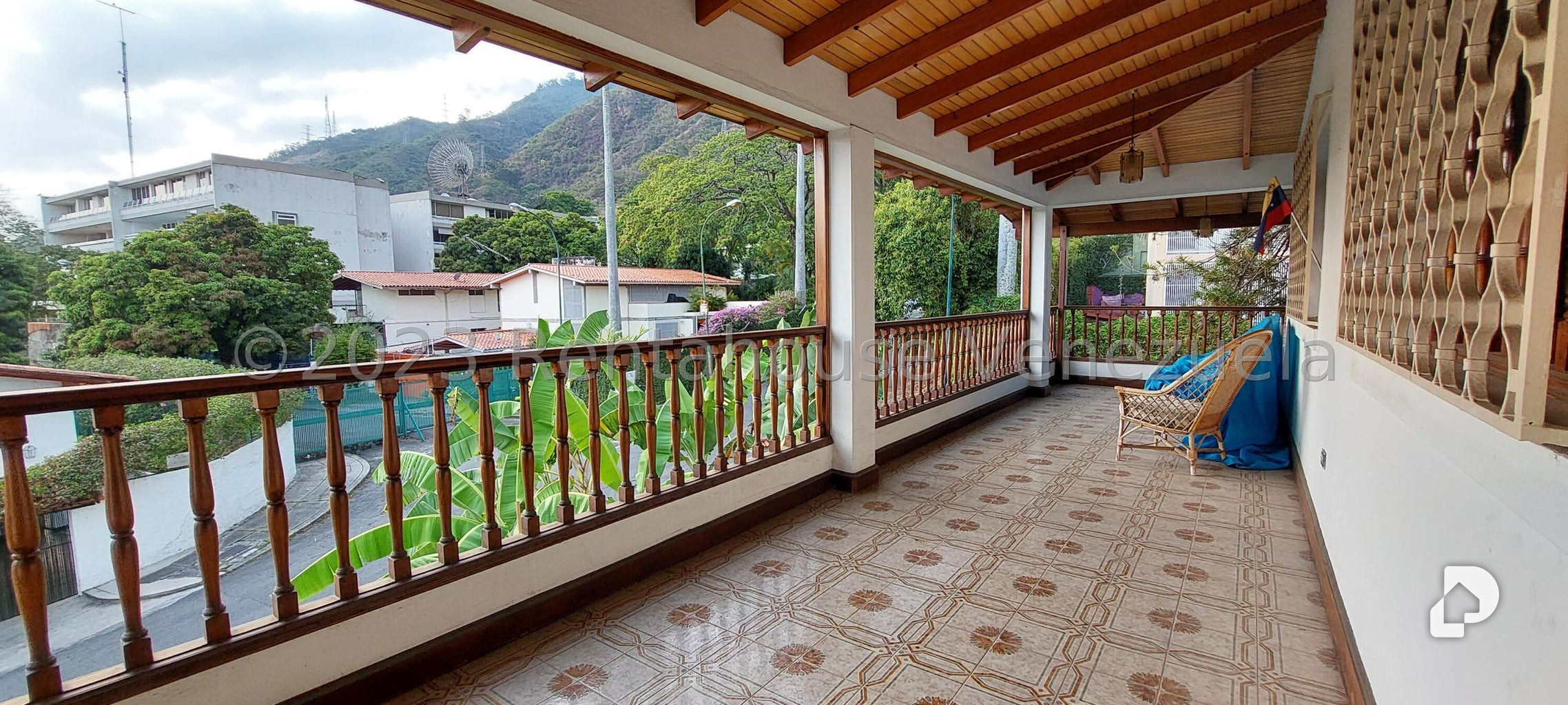 Casa en La Florida, Caracas – 30