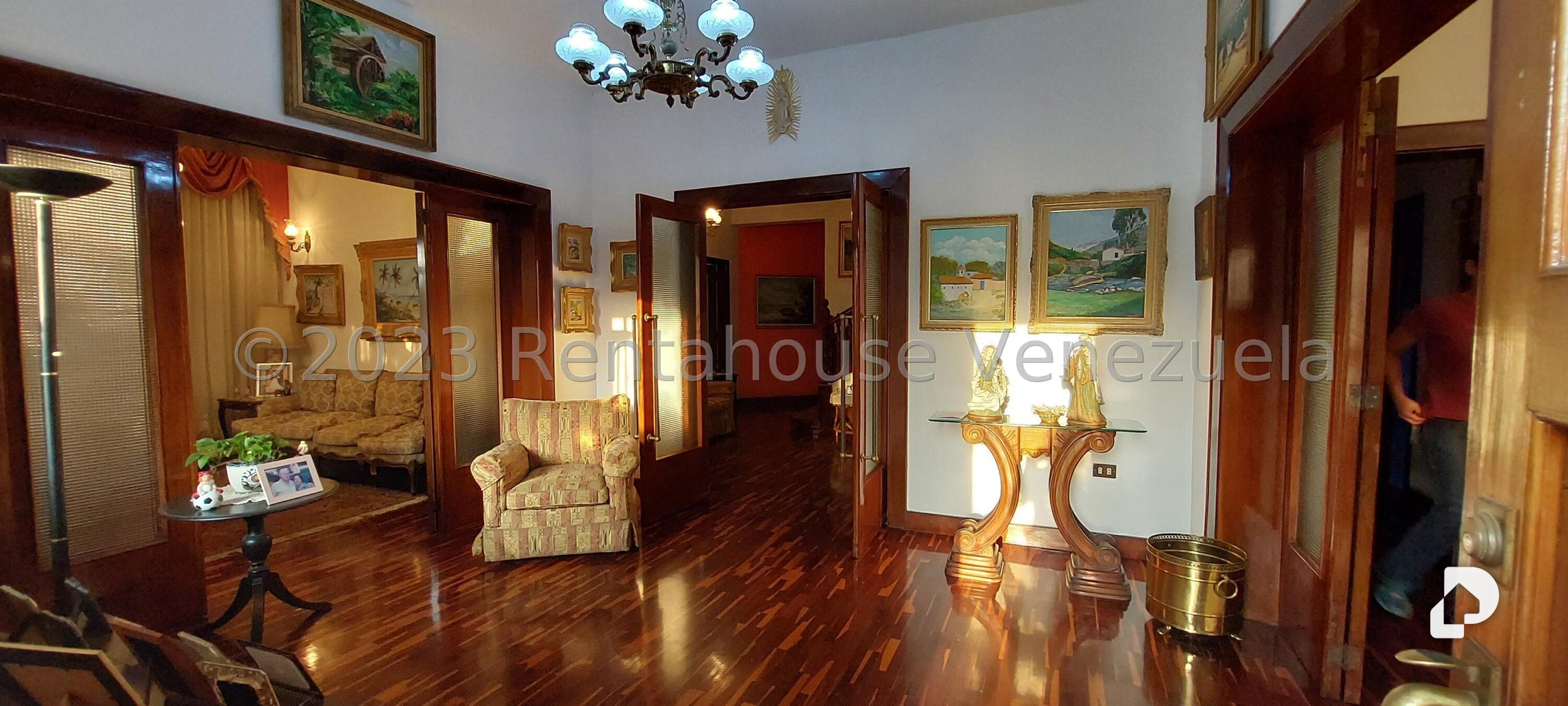 Casa en La Florida, Caracas – 16