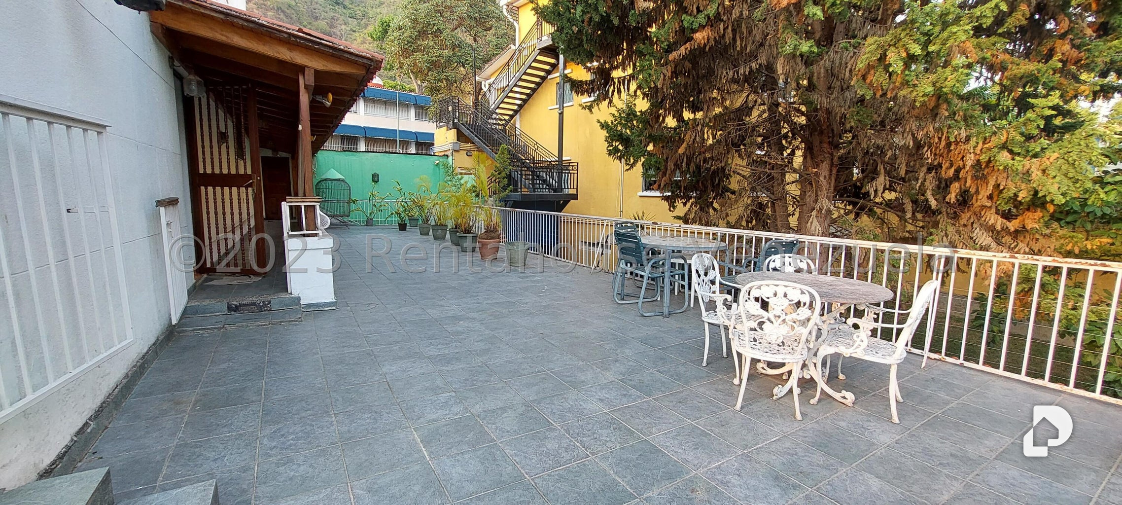 Casa en La Florida, Caracas – 11